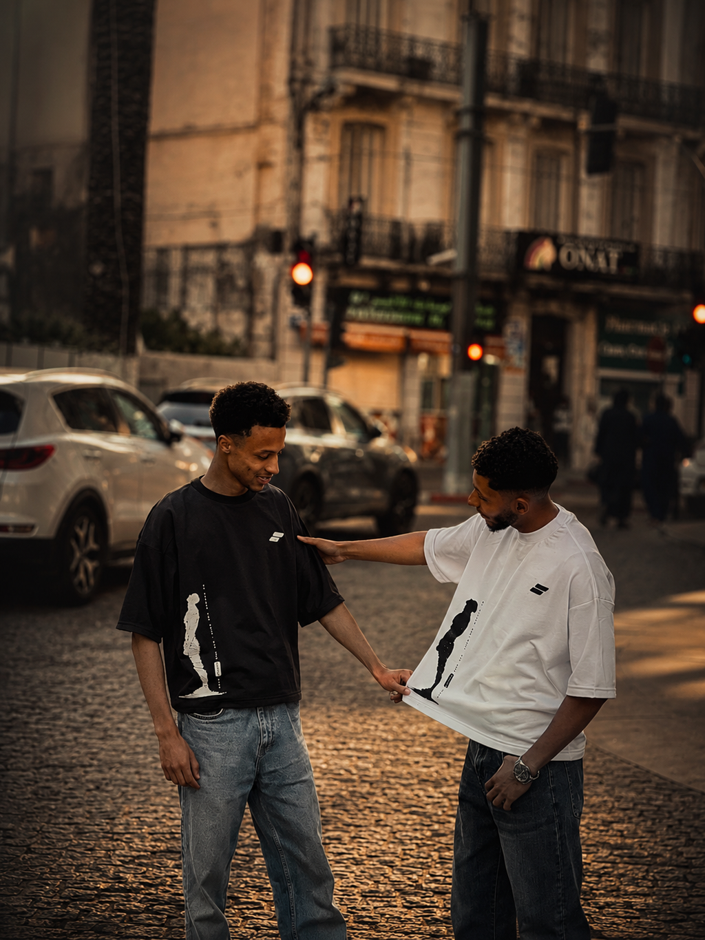 Oversized Cropped T-Shirt (The Standing Man)